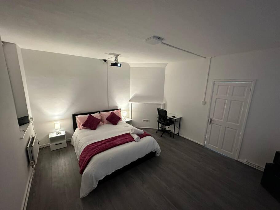 לונדון Super Double Bedroom Zone 1 מראה חיצוני תמונה